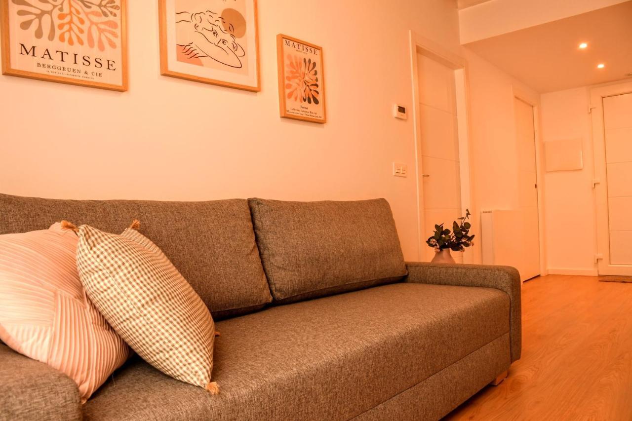 Arco Da Vella Apartamentos Вилануева де Ароса Екстериор снимка