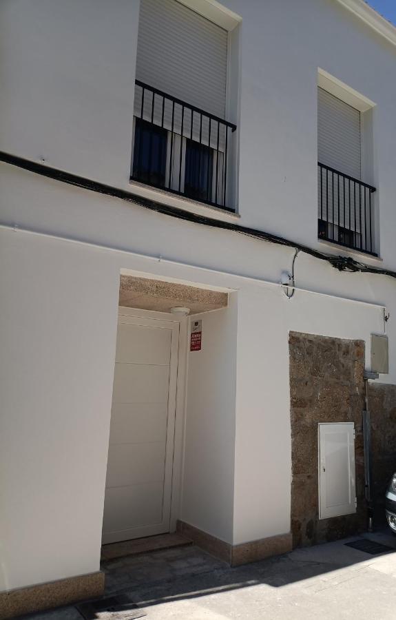 Arco Da Vella Apartamentos Вилануева де Ароса Екстериор снимка